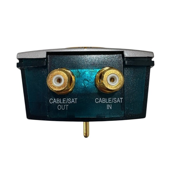 MONSTER POWER MP HT 200 2-Outlet Home Theater PowerCenter HT 1 v2.0 - Picture 2 of 5